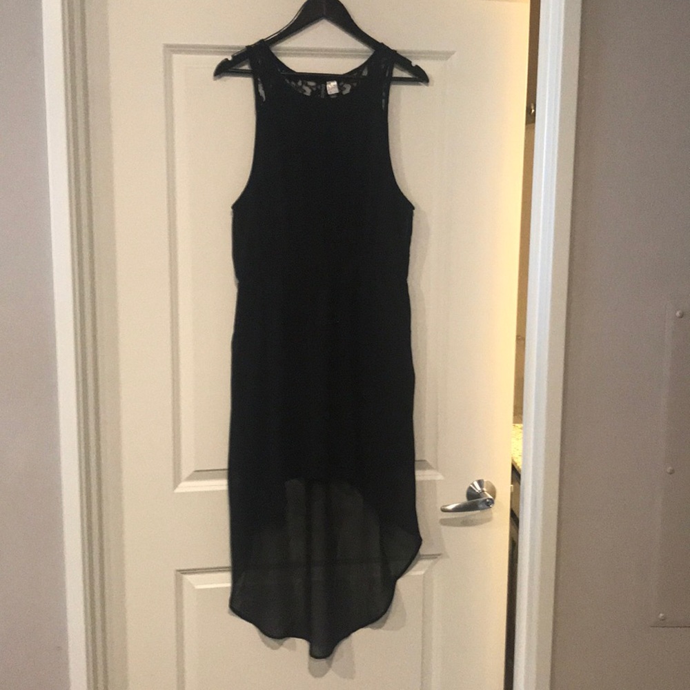 Dress - Picture 1 of 3